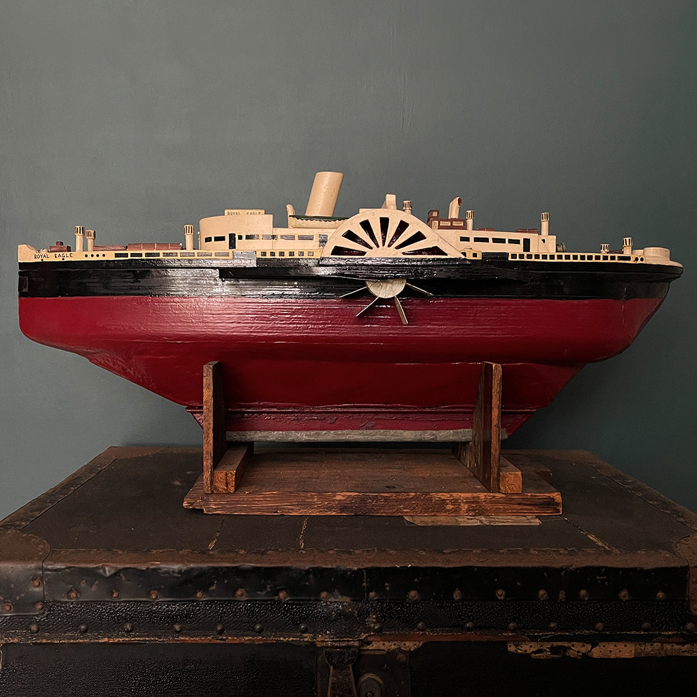 A wonderful large naive scratch built model of The Royal Eagle steam ship with an internal clockwork mechanism that drives the paddles. Comes with its original winder and handle that you clip on to make it easier to carry - SHOP NOW - www.intovintage.co.uk