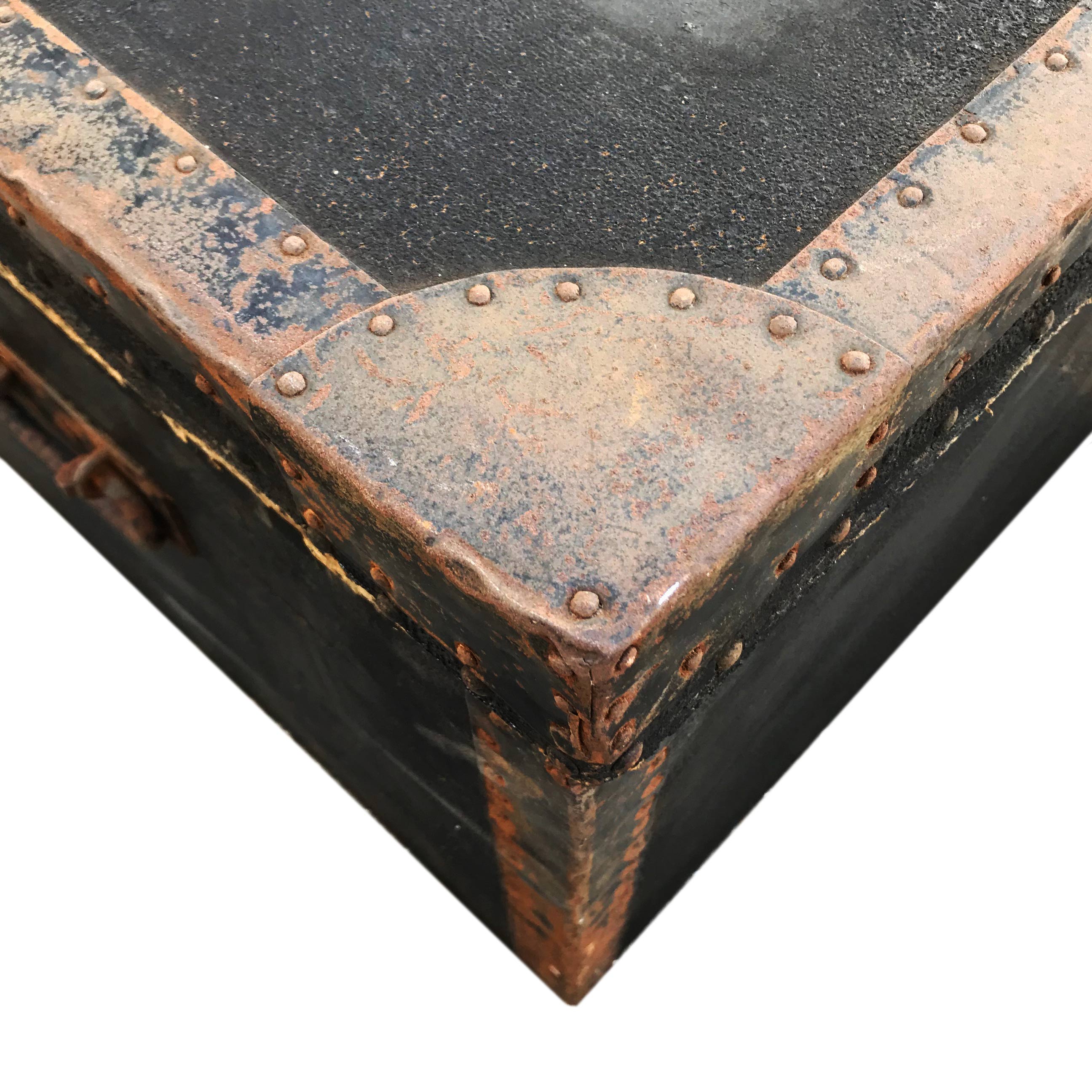 Vintage Shabby Old Trunk. Find this and other Beautiful Vintage items for you home at Intovintage.co.uk