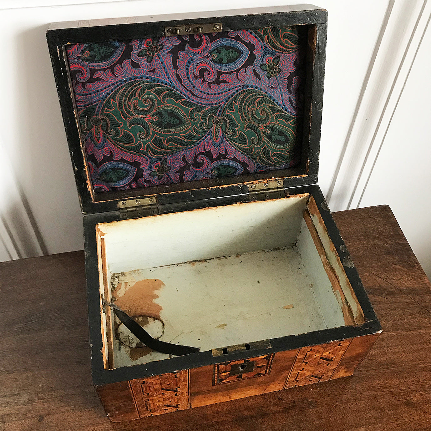 A pretty Victorian Tunbridge Ware banded sewing Box. Made from Walnut with inlaid marquetry to the top and front - SHOP NOW - www.intovintage.co.uk