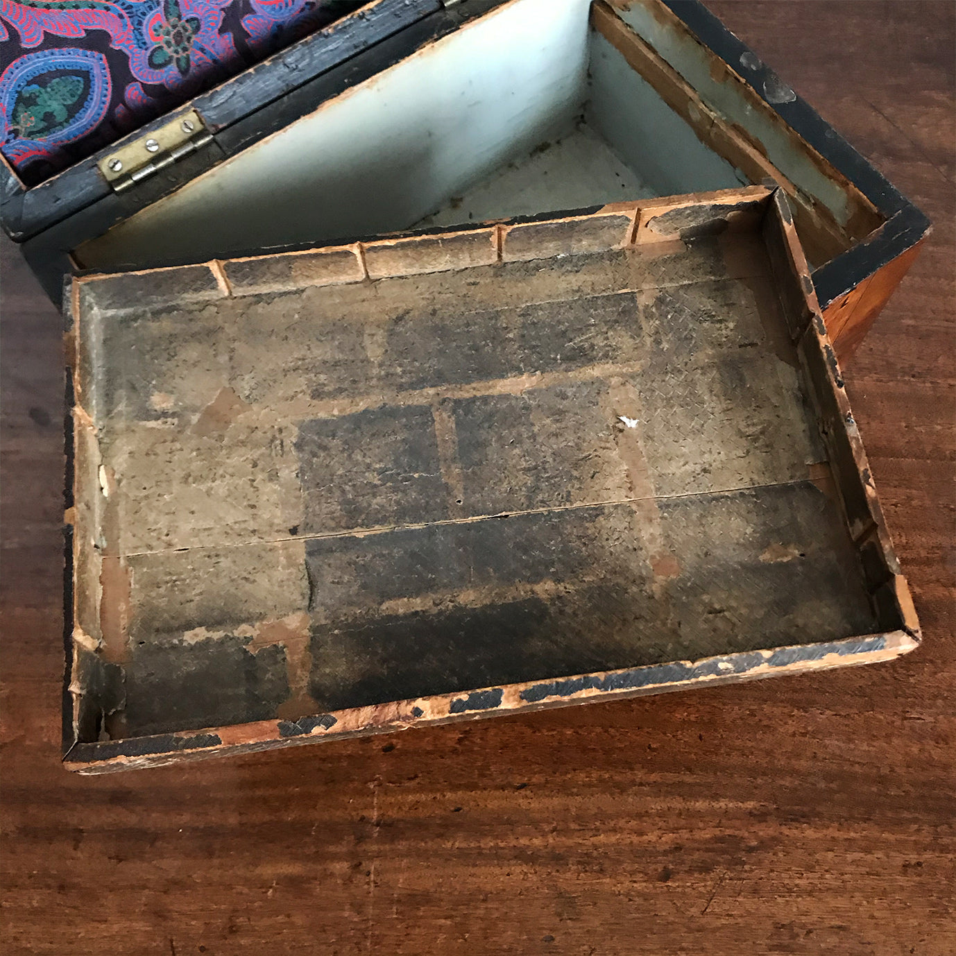 A pretty Victorian Tunbridge Ware banded sewing Box. Made from Walnut with inlaid marquetry to the top and front - SHOP NOW - www.intovintage.co.uk