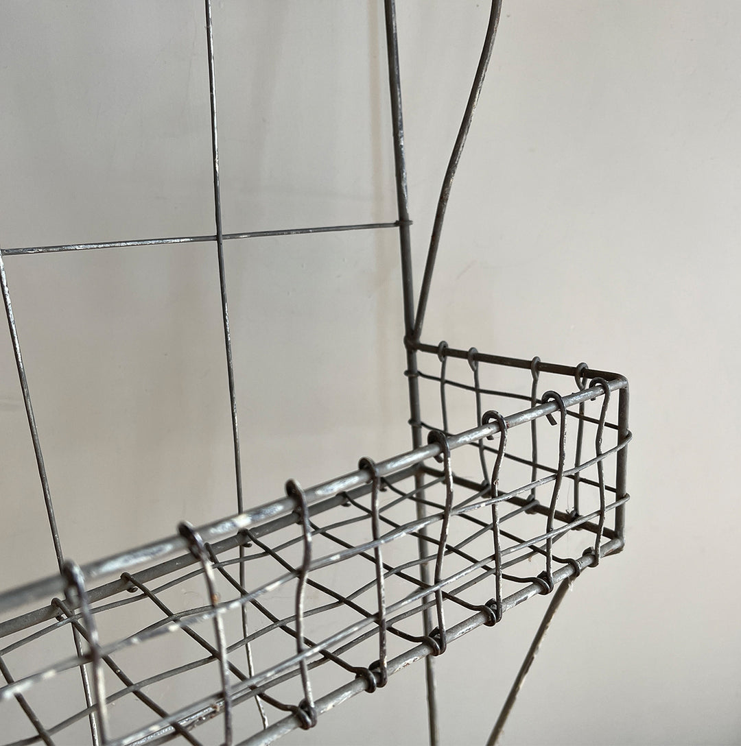 A Vintage Wire Rack - IntoVintage.co.uk – Intovintage.co.uk