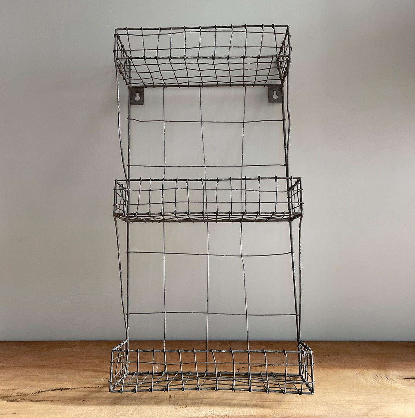A Vintage Wire Rack - IntoVintage.co.uk – Intovintage.co.uk