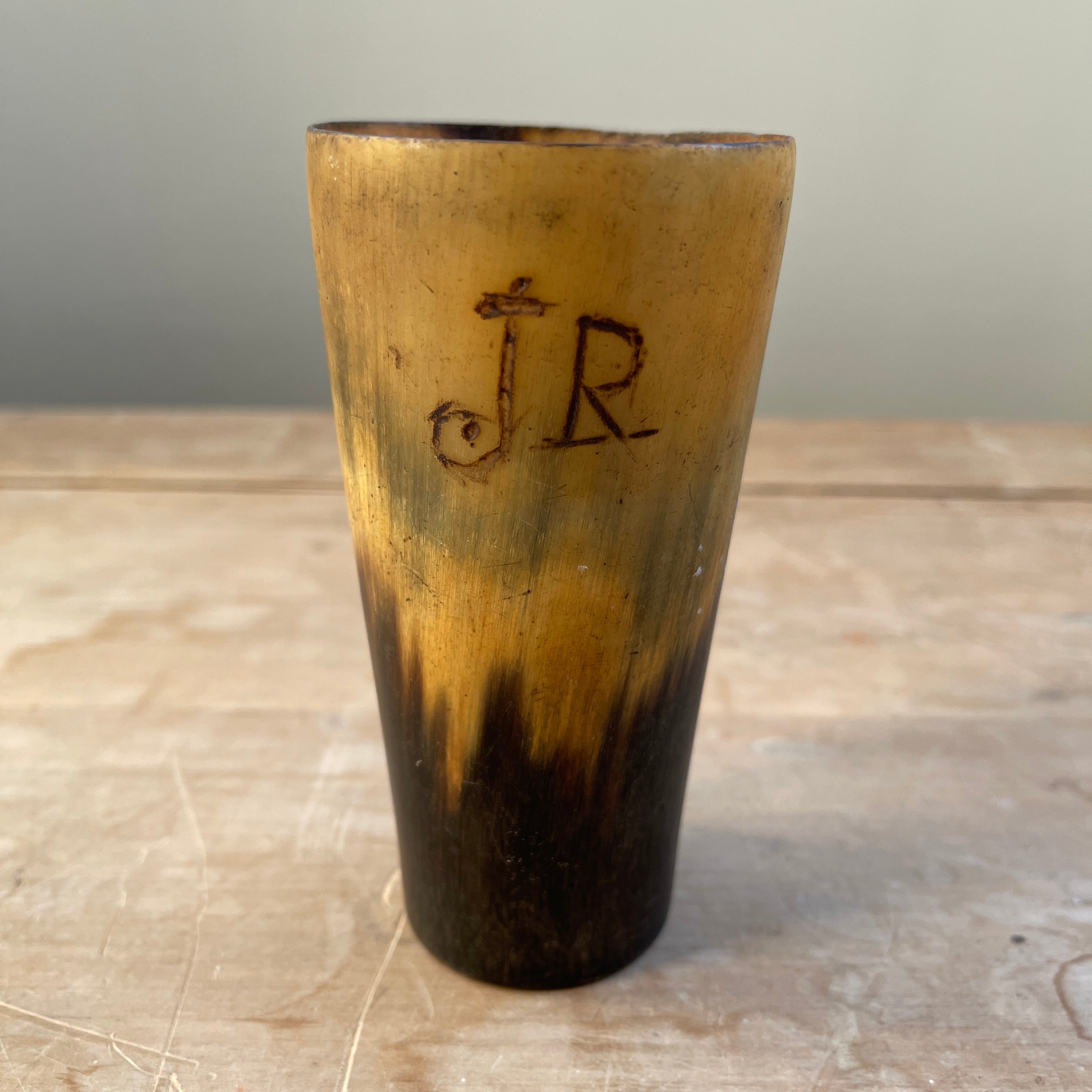 A collection of Six 18th Century Horn Drinking Vessels with two having the dotted inscriptions of 'J.R'. The largest cup has two inscriptions, font and back. There are four lager cups with two shot sized cups - SHOP NOW - www.intovintage.co.uk
